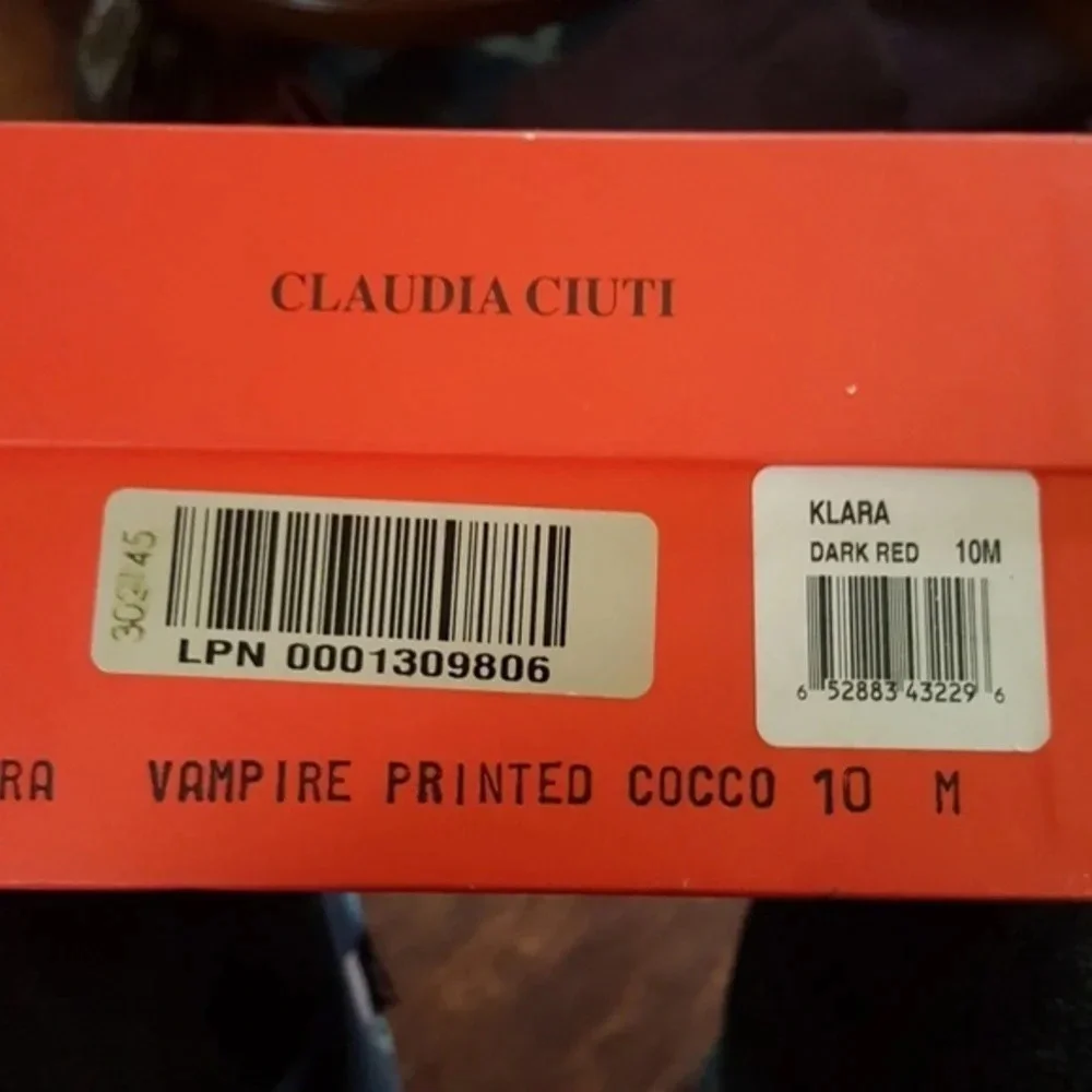 Claudia Ciuti Burgundy Faux Croc pumps 10 - Picture 2 of 8